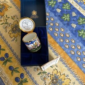 Warner Bros Connecticut Rabbit in King Arthur’s Court Halcyon Days Enamel